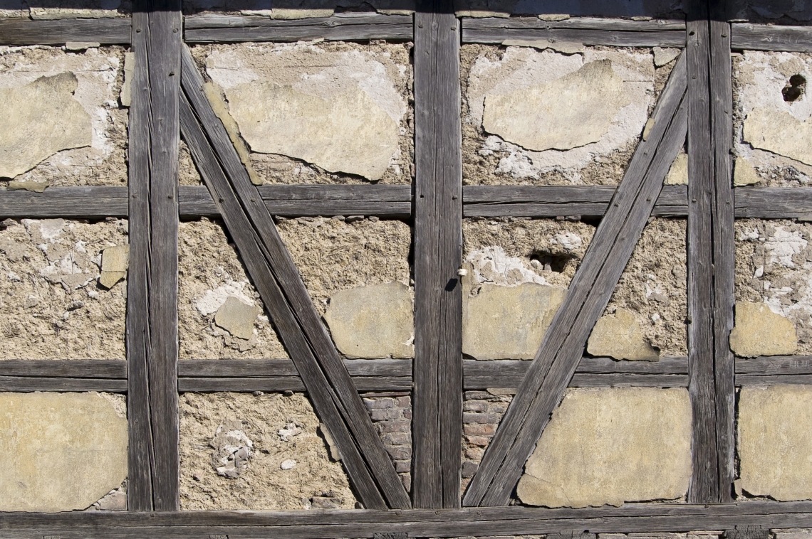 Tudor Wall Worn