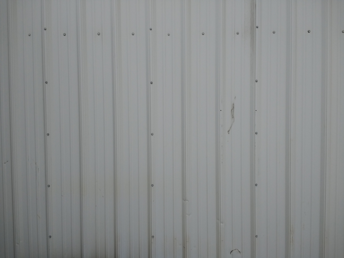 Corrugated wall